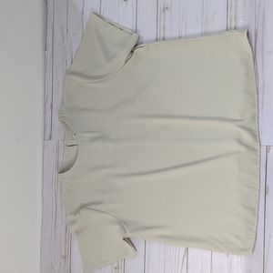 Dressbarn Cream Lightweight Slip On Blouse Size Small